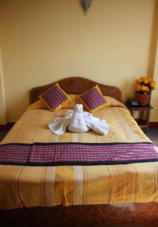 Simrika Homes Bed And Breakfast Katmandu Værelse billede