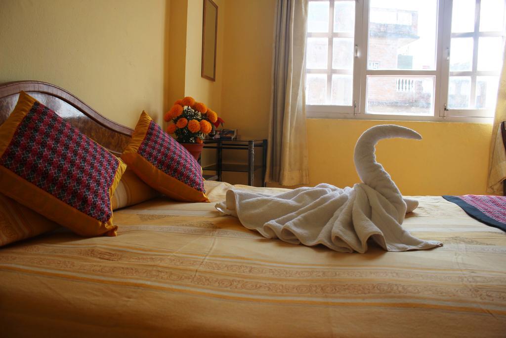 Simrika Homes Bed And Breakfast Katmandu Værelse billede